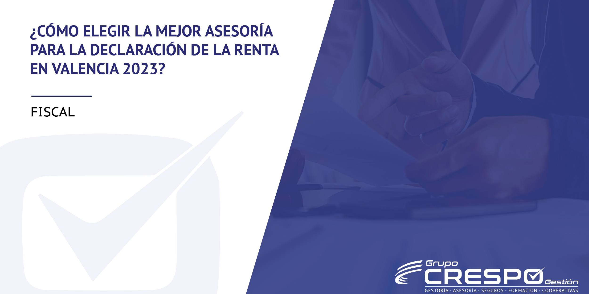 declaración de la renta en valencia 2023 - mano con bolígrafo